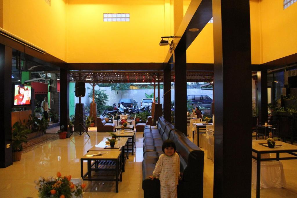 Hotel Sing A Song Pematangsiantar Exterior photo